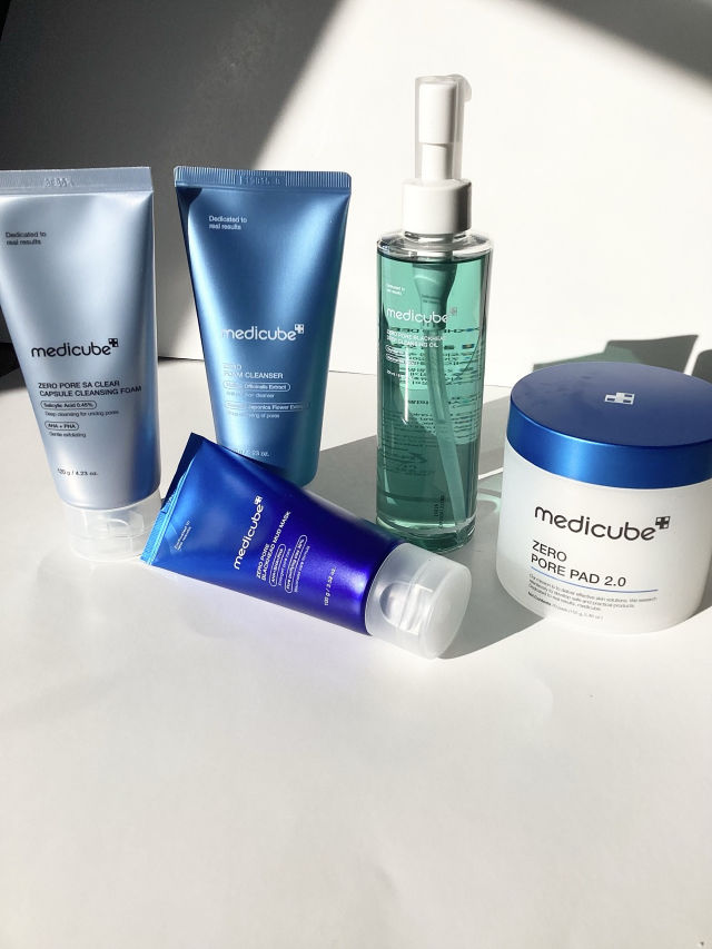 medicube ZERO FOAM CLEANSER & CREAM セット Qoo10] メディキューブ 【MDの激推しアイテム / GIFT付