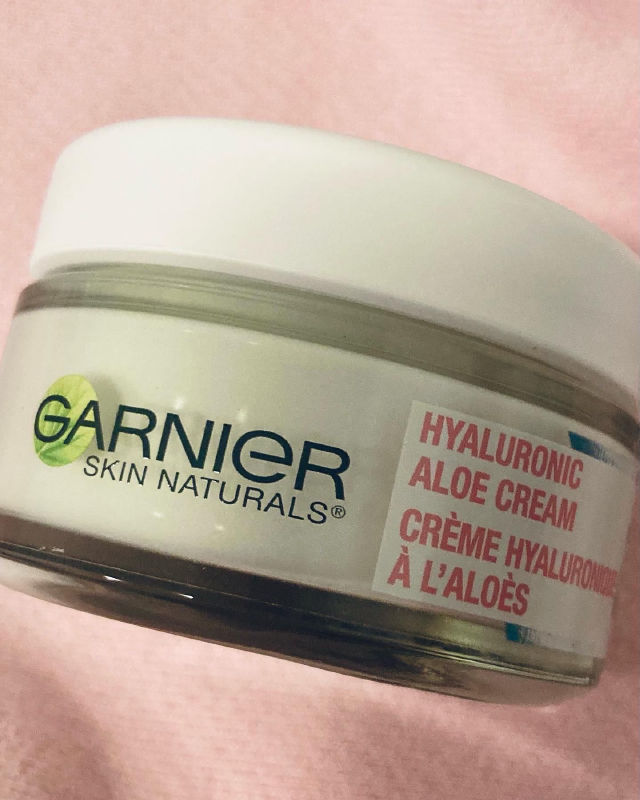 Garnier Skin Naturals Hyaluronic Aloe Cream Reviews & Ingred
