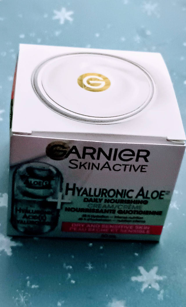 Garnier Skin Naturals Hyaluronic Aloe Cream Reviews & Ingred
