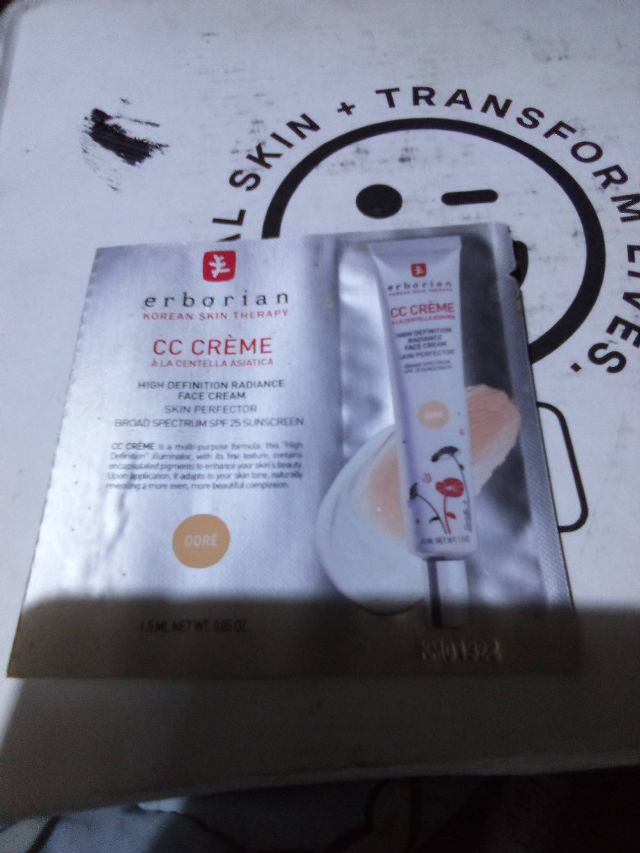 Erborian CC Creme DORE High Definition Radiance Face Cream SPF25