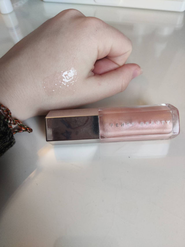 Fenty Beauty Gloss Bomb Universal Lip Luminizer Fenty Glow