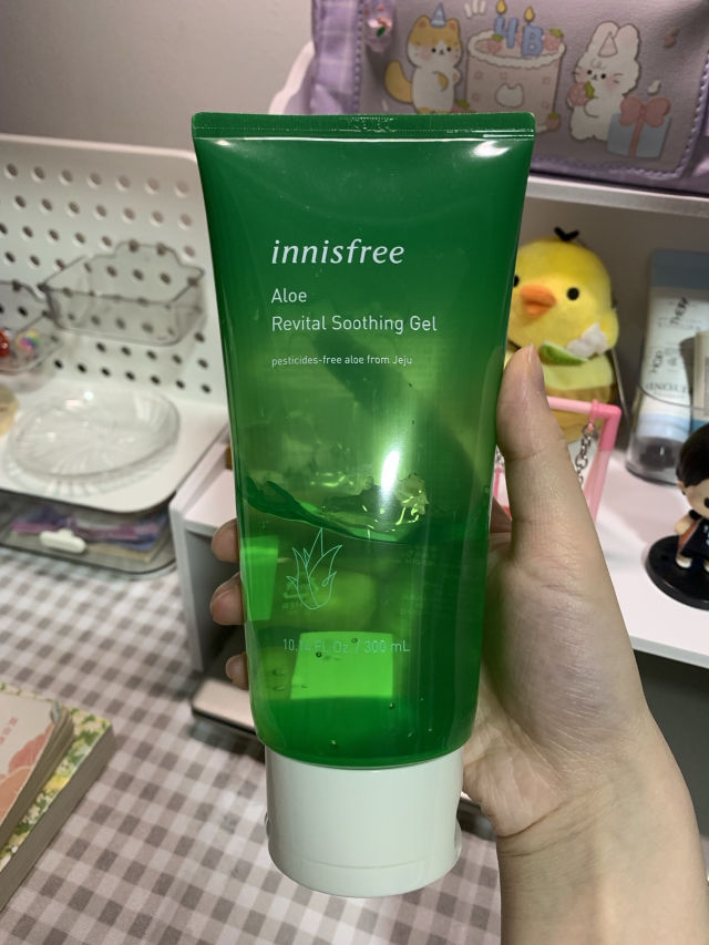 INNISFREE Aloe Revital Soothing Gel Reviews & Ingredients