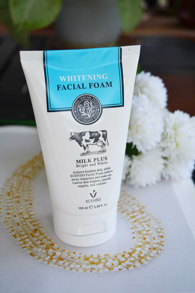 Order Cute Plus Active Whitening Facial Foam, 150ml Online at Best